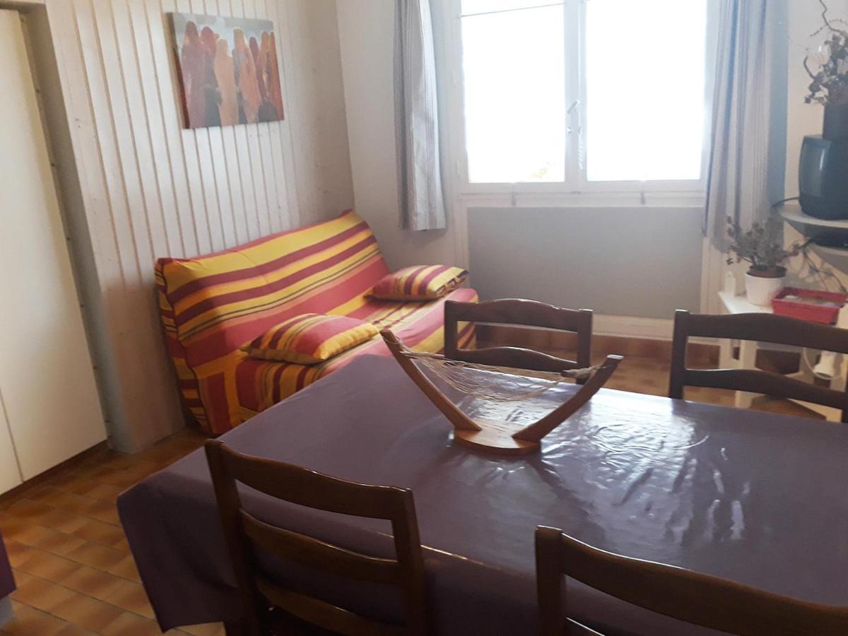 Villa Un Petit Coin De Campagne Dans Le Pays De Saint-Gilles Exterior foto
